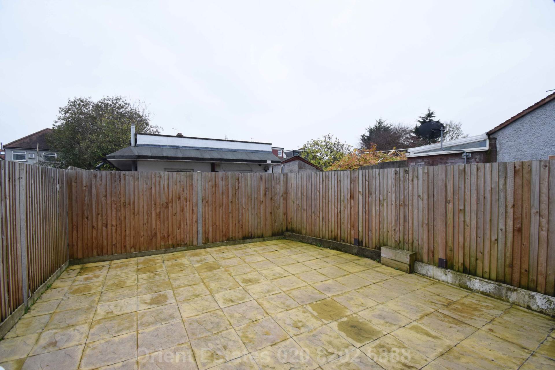 Additional Property Image 5 bedroom Semi Detached to rent in Edgware 12