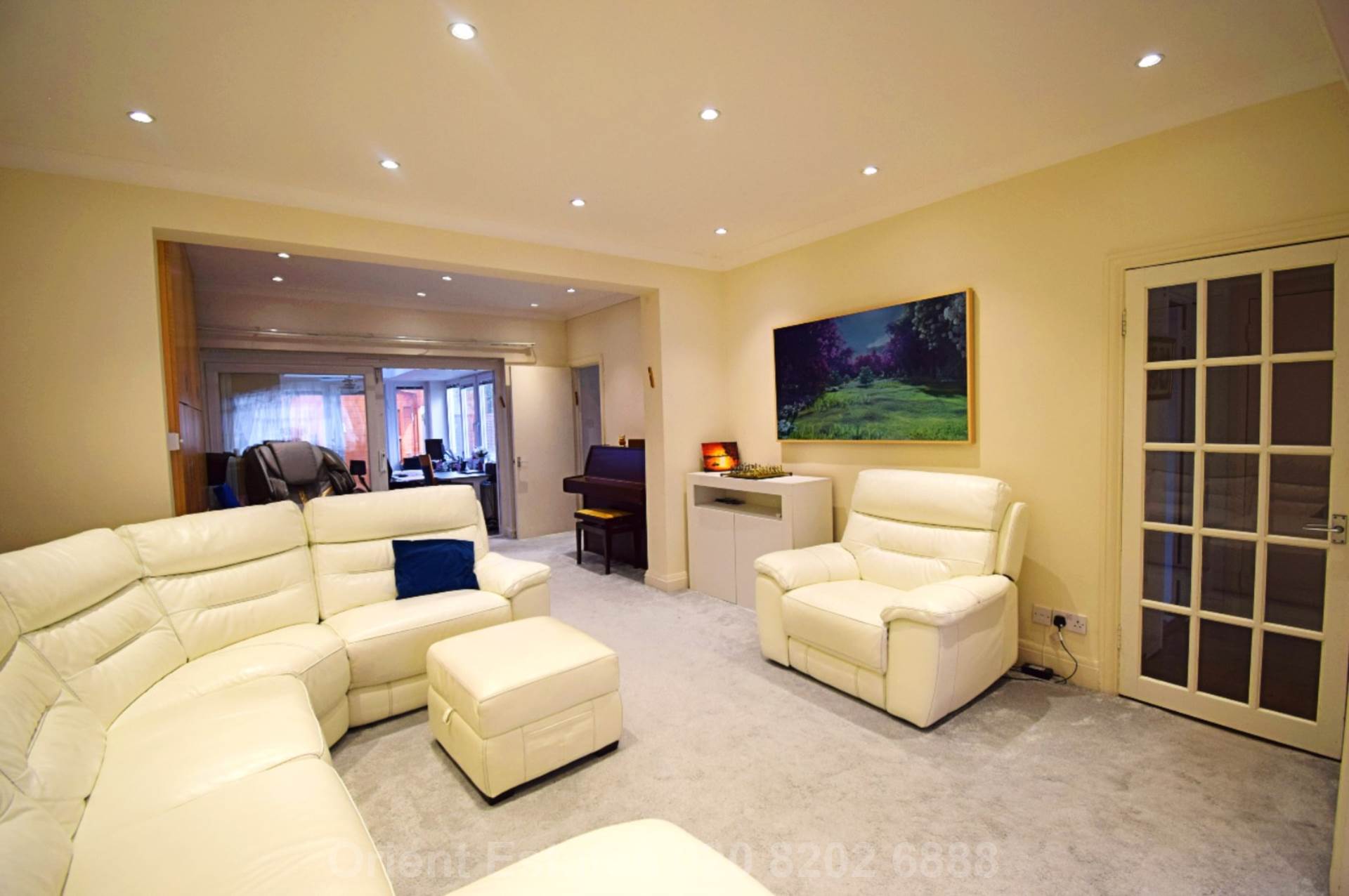 Additional Property Image 5 bedroom Detached for sale in London 3