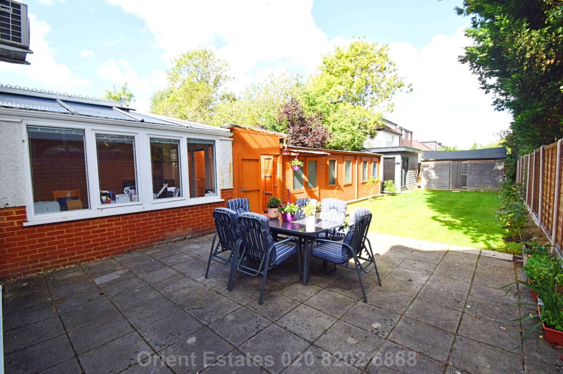 Additional Property Image 5 bedroom Detached for sale in London 11
