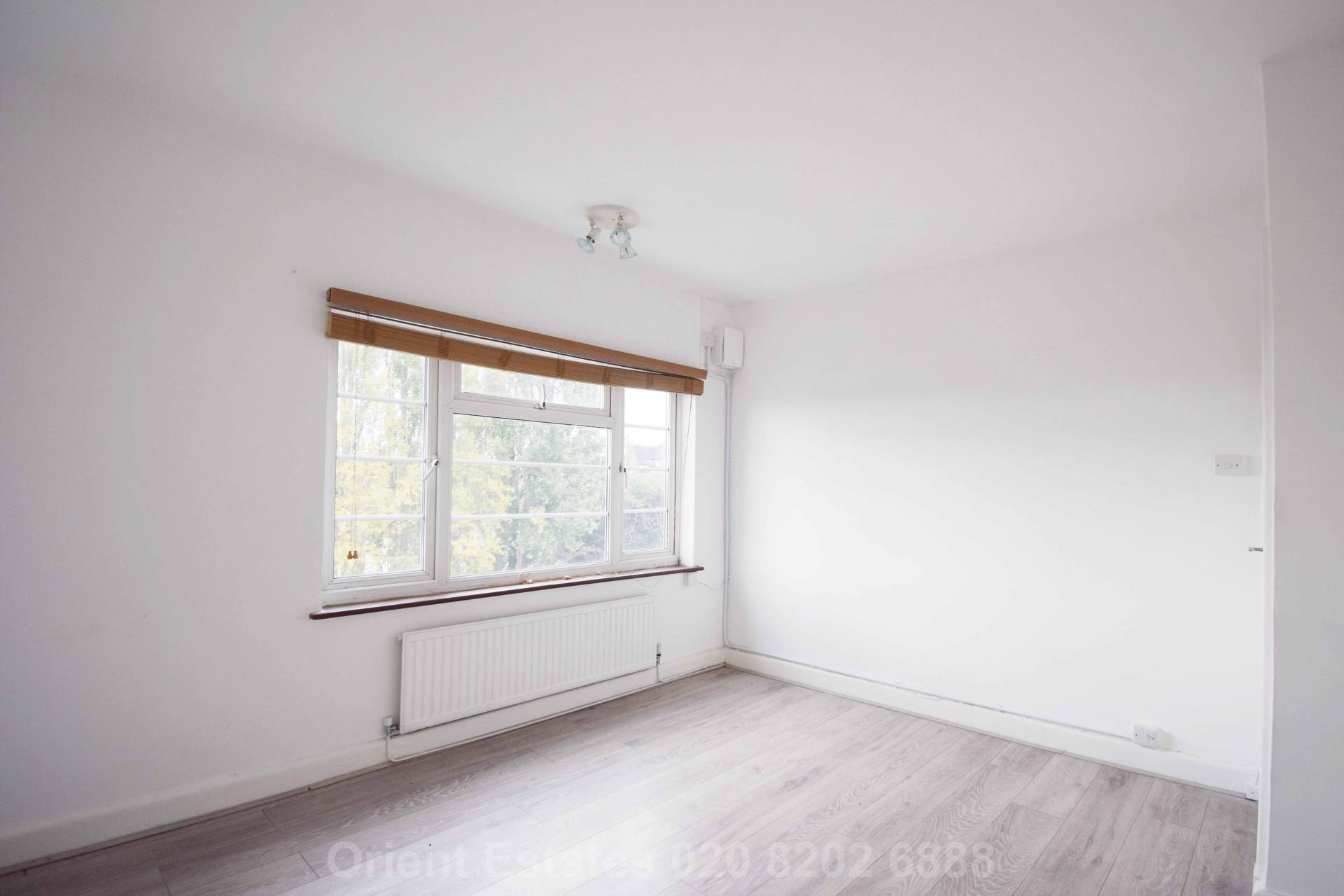 Additional Property Image 3 bedroom Flat to rent in London 2