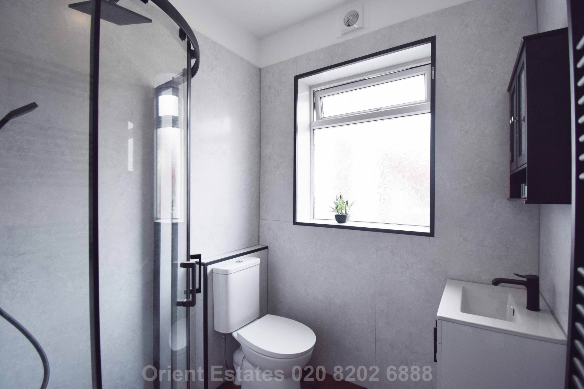 Additional Property Image 5 bedroom Bungalow to rent in London 4