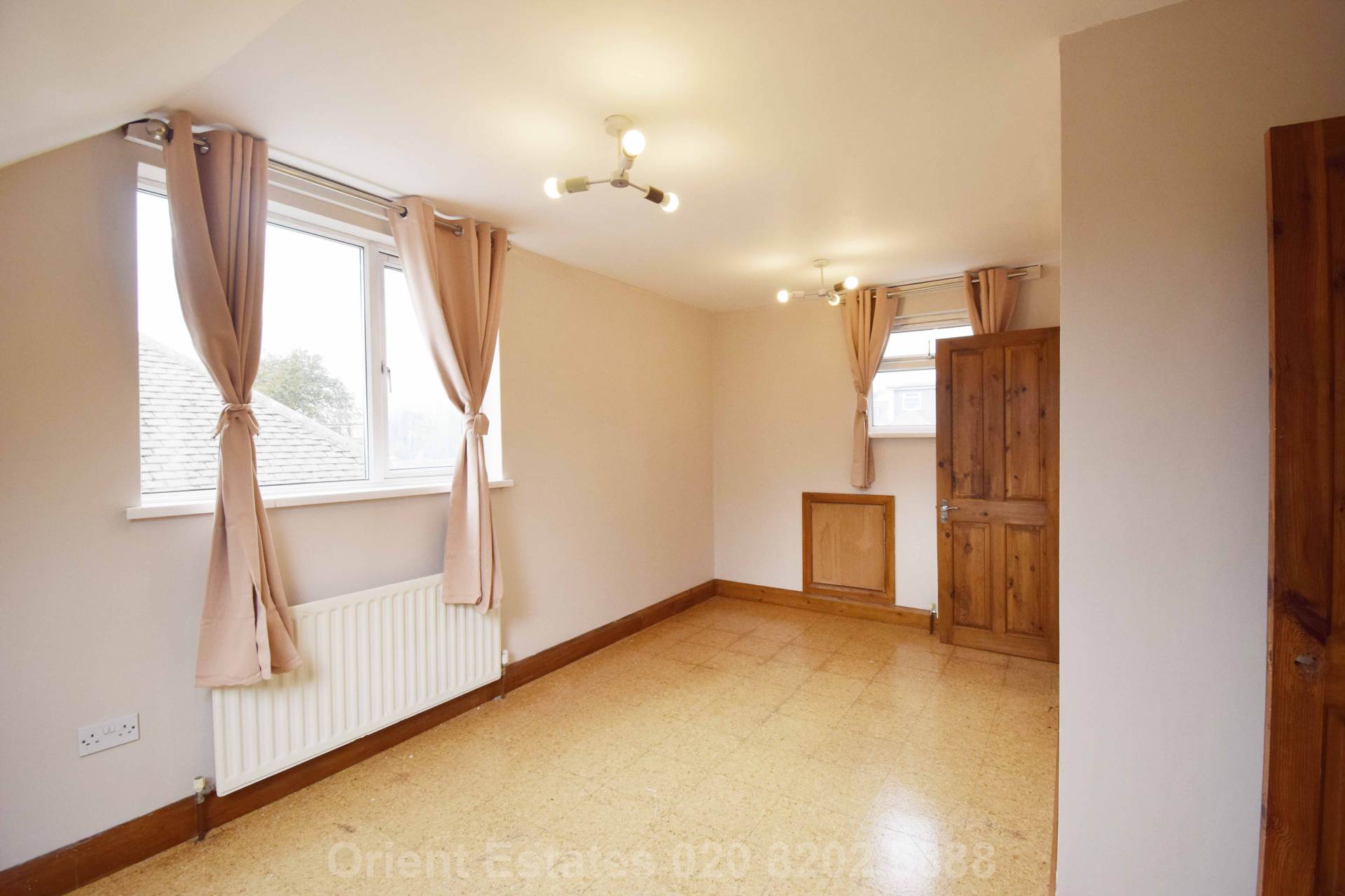 Additional Property Image 5 bedroom Bungalow to rent in London 8