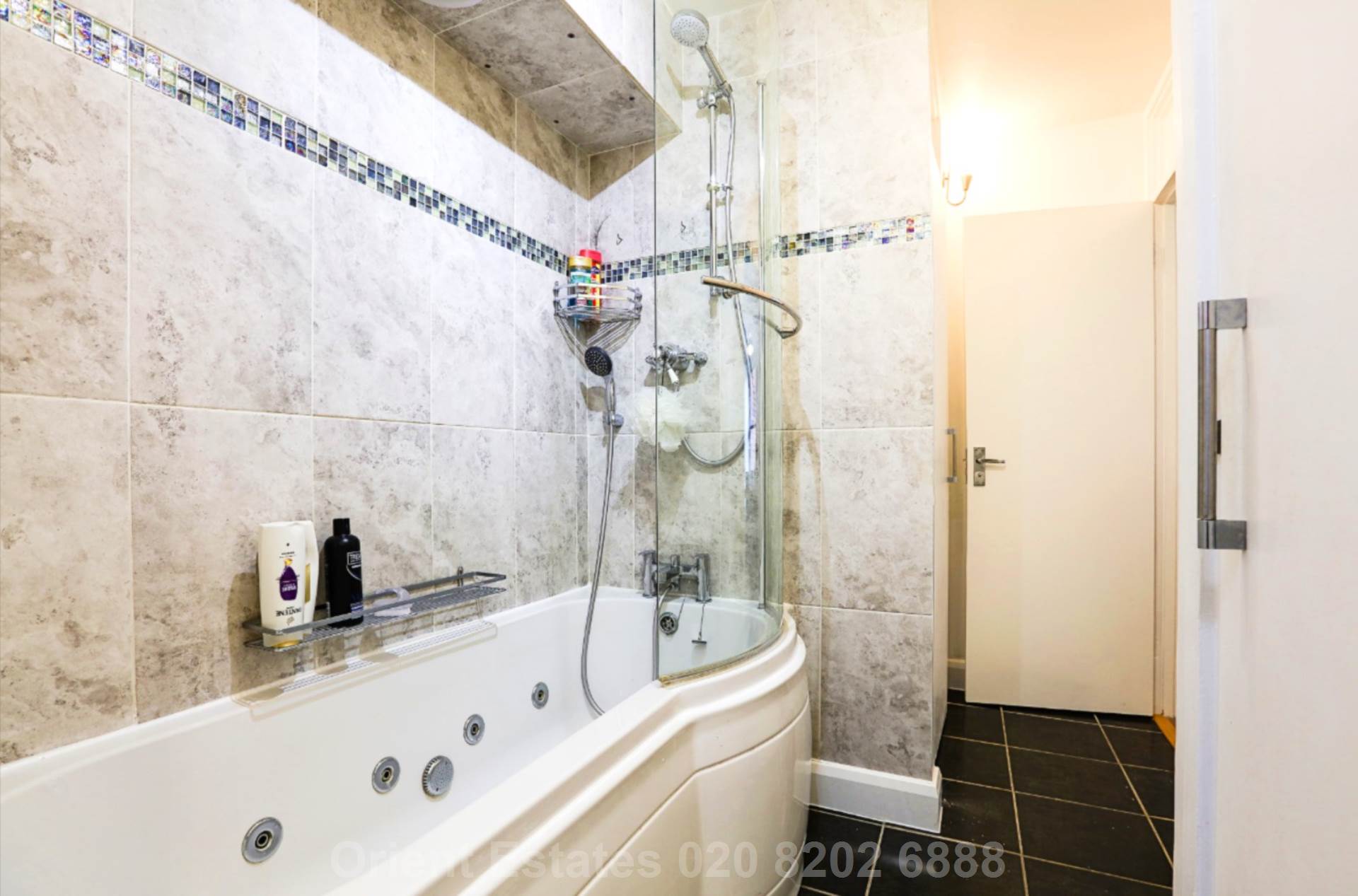 Additional Property Image 1 bedroom Flat for sale in London 5