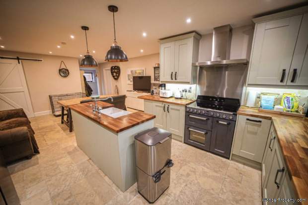 Additional Property Image 3 bedroom Detached Bungalow for sale in Warrington 6