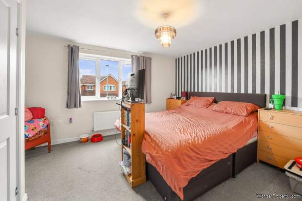 Additional Property Image 4 bedroom Detached for sale in Newton Le Willows 10