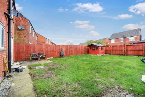 Additional Property Image 4 bedroom Detached for sale in Newton Le Willows 8