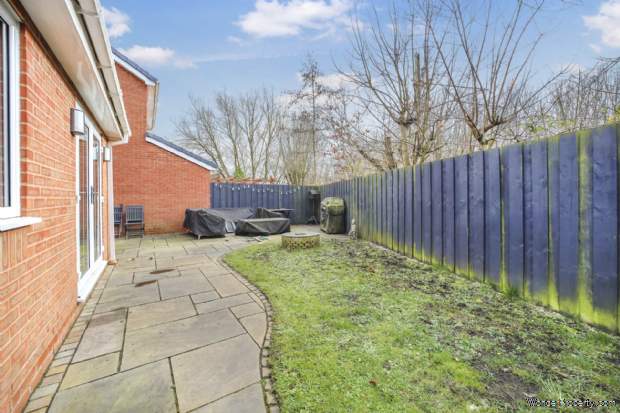 Additional Property Image 4 bedroom Detached for sale in Newton Le Willows 10