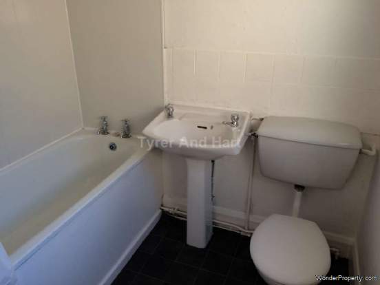 Additional Property Image 2 bedroom Terraced to rent in Liverpool 5