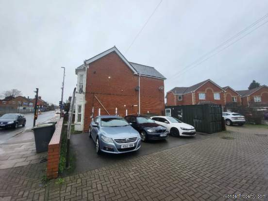 Additional Property Image 4 bedroom Block of Apartments for sale in Luton 14