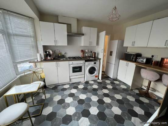Additional Property Image 3 bedroom Terraced for sale in Luton 3