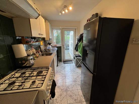 Additional Property Image 3 bedroom Terraced for sale in Luton 4