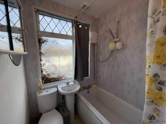 Additional Property Image 3 bedroom Terraced for sale in Luton 8