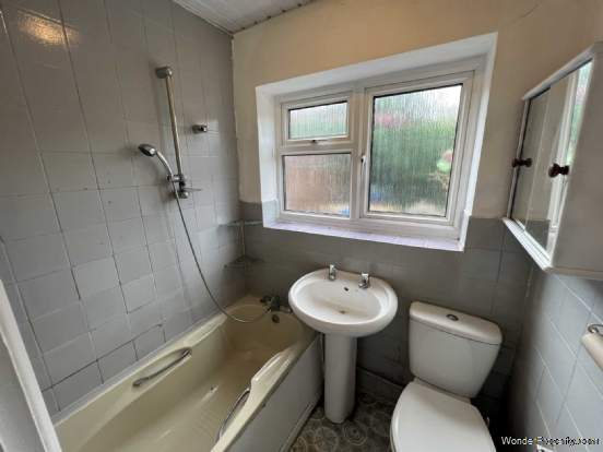 Additional Property Image 2 bedroom Terraced for sale in Luton 5