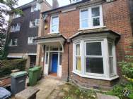 2 bedroom Apartment to rent in Luton