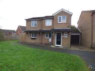 4 bedroom Detached to rent in Luton