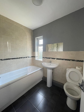 Additional Property Image 3 bedroom Semi Detached to rent in Birmingham 8