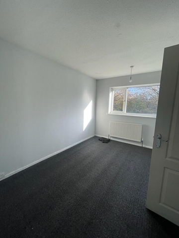 Additional Property Image 3 bedroom Terraced to rent in Birmingham 8
