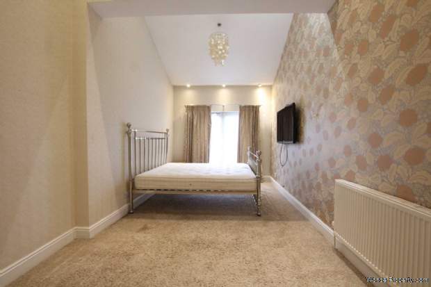 Additional Property Image 5 bedroom Semi Detached for sale in Manchester 14