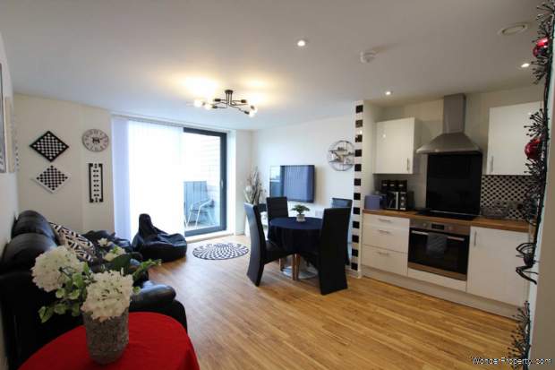 Additional Property Image 2 bedroom Apartment for sale in Manchester 4