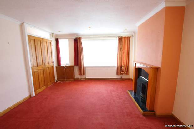 Additional Property Image 3 bedroom Semi Detached for sale in Heywood 3