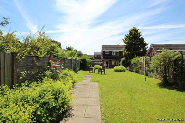 Additional Property Image 3 bedroom Semi Detached for sale in Heywood 12