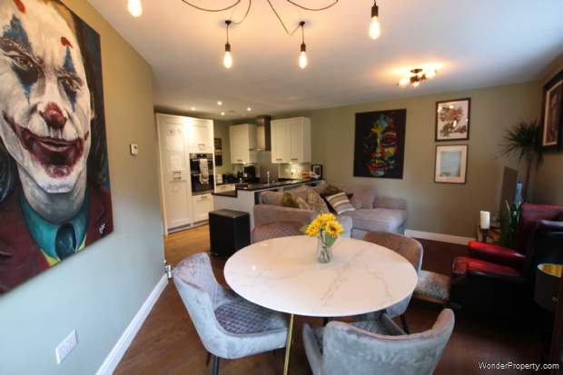 Additional Property Image 2 bedroom Apartment for sale in Manchester 2