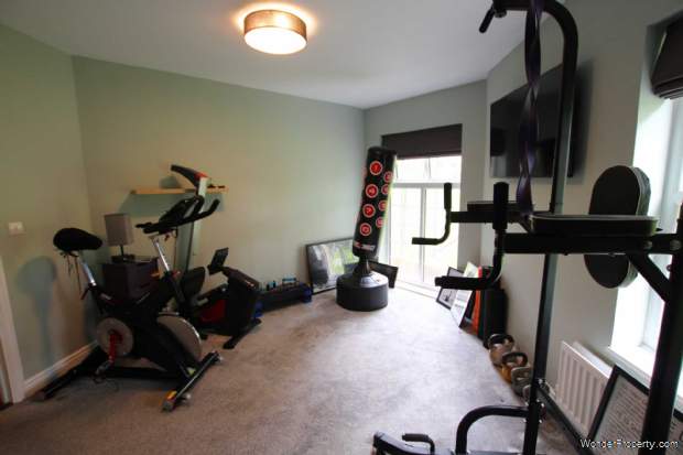 Additional Property Image 2 bedroom Apartment for sale in Manchester 8