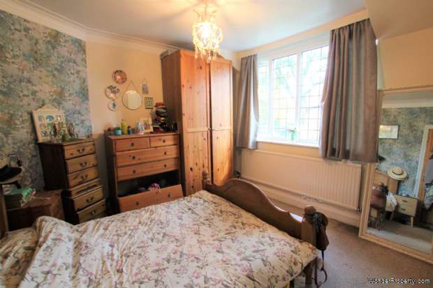 Additional Property Image 5 bedroom Detached for sale in Salford 18