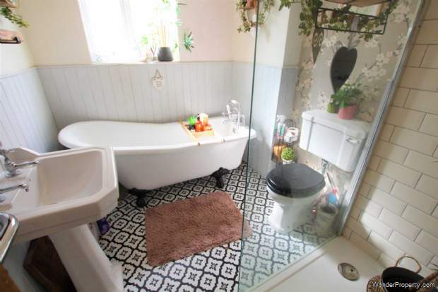 Additional Property Image 5 bedroom Detached for sale in Salford 19