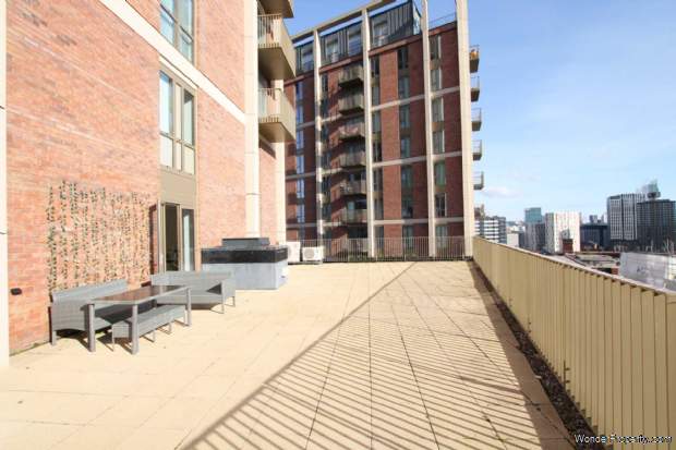 Additional Property Image 3 bedroom Apartment for sale in Salford 8