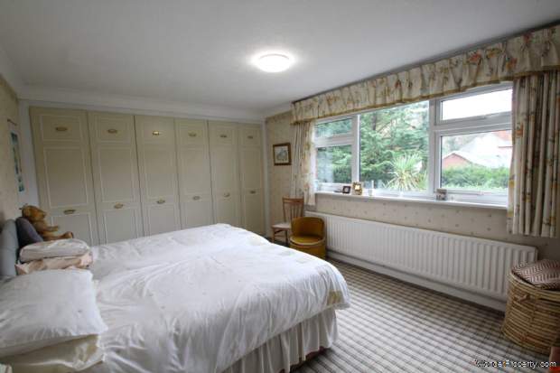 Additional Property Image 4 bedroom Detached for sale in Manchester 18