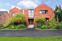 4 bedroom Detached for sale in Manchester