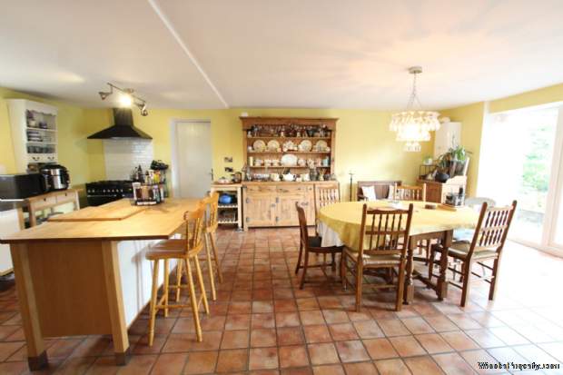 Additional Property Image 4 bedroom Semi Detached for sale in Manchester 8