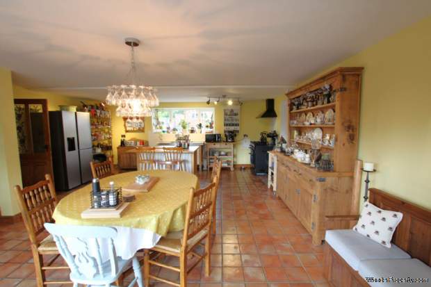 Additional Property Image 4 bedroom Semi Detached for sale in Manchester 10