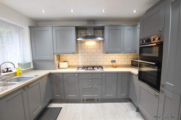 Additional Property Image 3 bedroom Bungalow for sale in Manchester 5