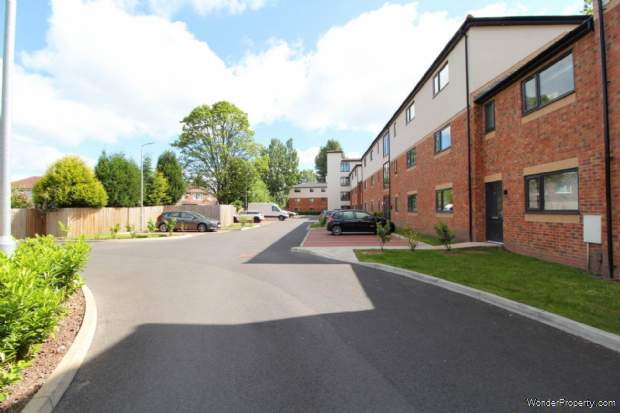 Additional Property Image 2 bedroom Flat for sale in Manchester 11