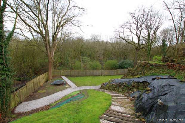 Additional Property Image 5 bedroom Detached for sale in Manchester 11
