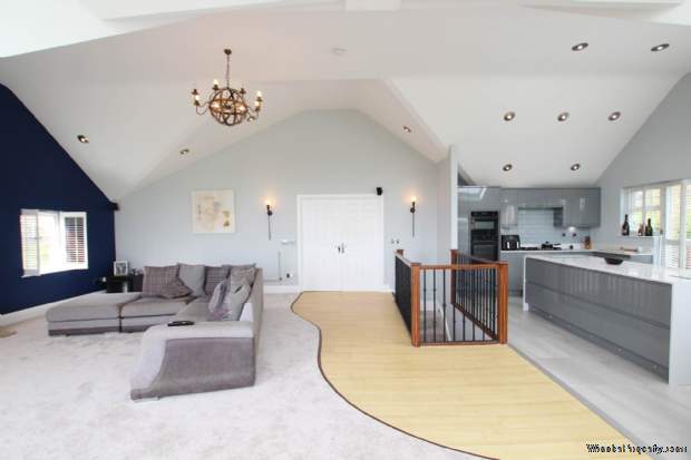 Additional Property Image 3 bedroom Cottage for sale in Bury 4