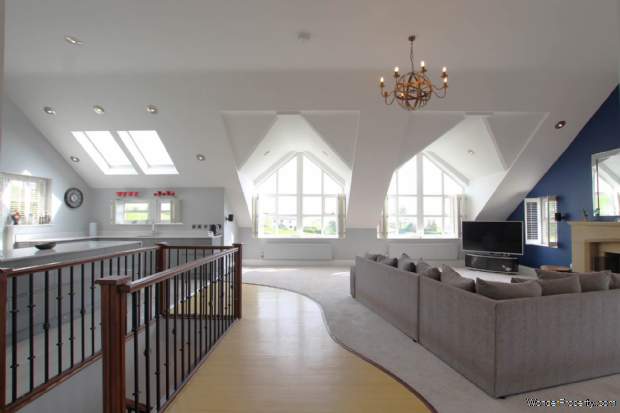 Additional Property Image 3 bedroom Cottage for sale in Bury 9