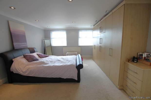 Additional Property Image 3 bedroom Cottage for sale in Bury 16
