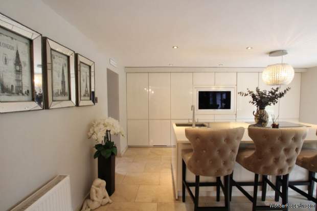 Additional Property Image 3 bedroom Semi Detached for sale in Manchester 9