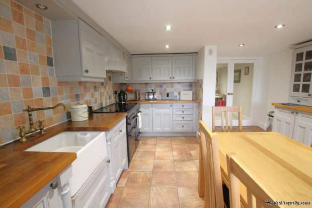 Additional Property Image 4 bedroom Semi Detached for sale in Manchester 7