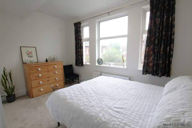 Additional Property Image 4 bedroom Semi Detached for sale in Manchester 14