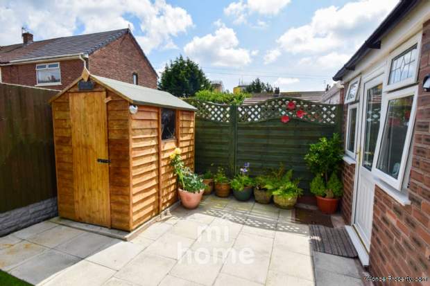 Additional Property Image 2 bedroom Semi Detached Bungalow for sale in Preston 17