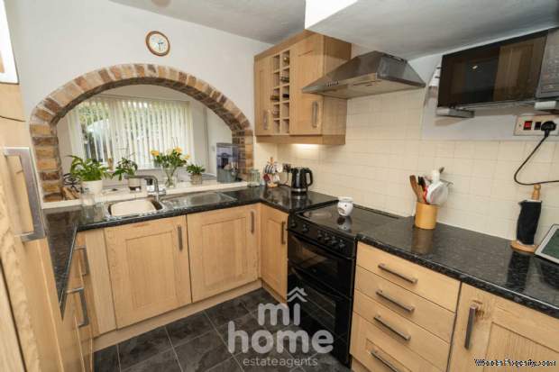 Additional Property Image 3 bedroom Terraced for sale in Preston 3