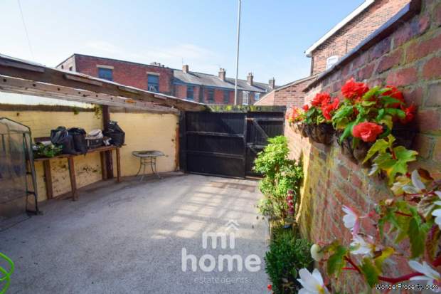 Additional Property Image 3 bedroom Terraced for sale in Preston 2