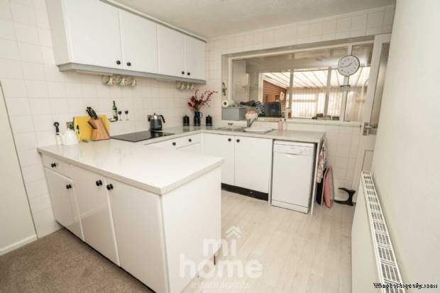 Additional Property Image 3 bedroom Semi Detached Bungalow for sale in Preston 6