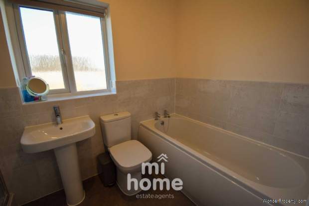 Additional Property Image 4 bedroom Detached for sale in Preston 19