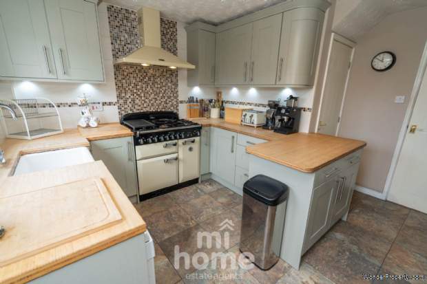 Additional Property Image 4 bedroom Detached for sale in Preston 2