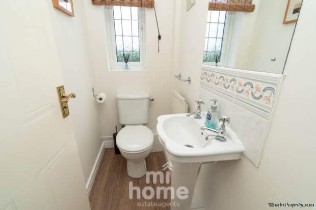 Additional Property Image 4 bedroom Detached for sale in Preston 12